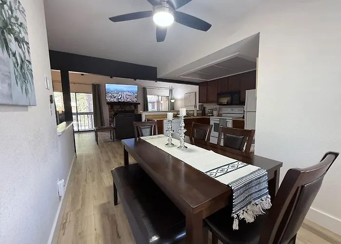 Sports Village, 2 Bedroom 1 Ba, Sleeps 4, Fireplace Indian Pine