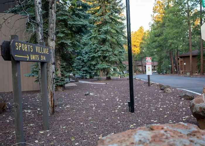 Sports Village, 2 Bedroom 1 Ba, Sleeps 4, Fireplace * Indian Pine